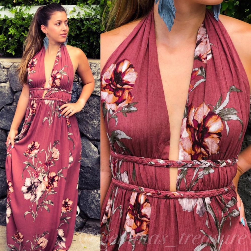 {Low Plunging Maxi Dress} Small - Picture 1 of 3